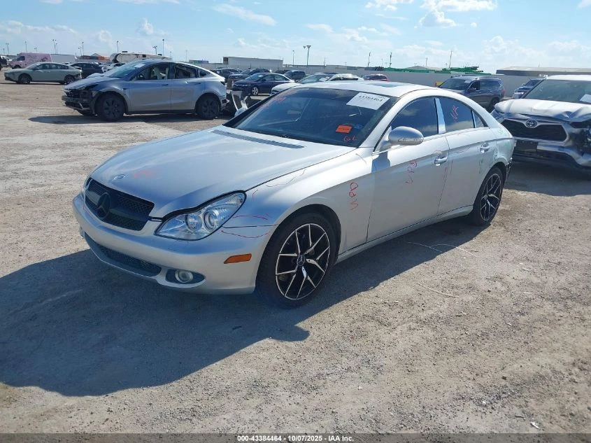 Mercedes-Benz CLS 550 * 4MATIC* АвтоКредит* Цена до БГ - изображение 2