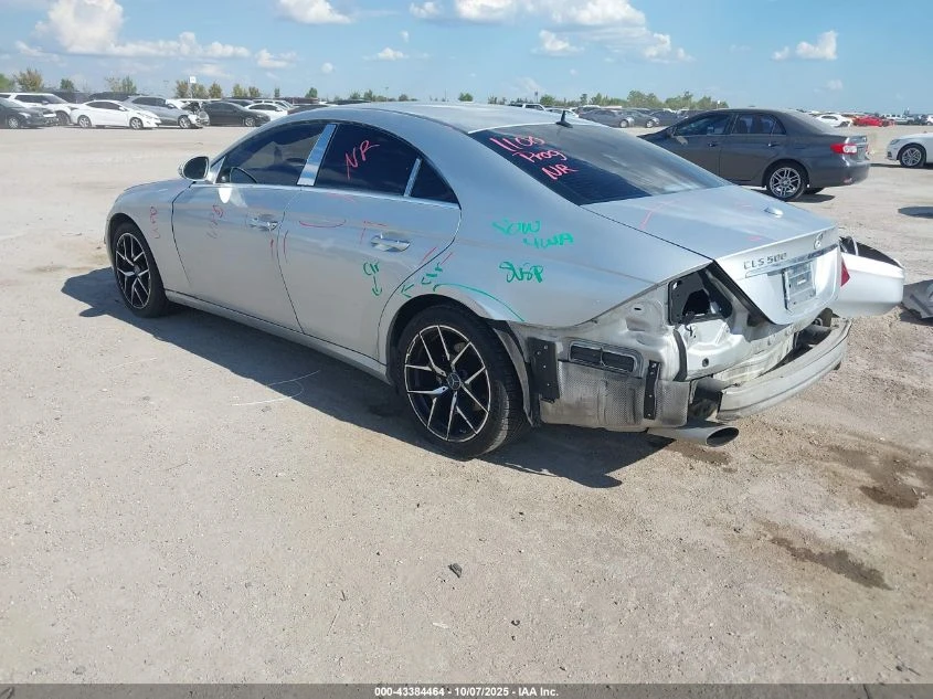 Mercedes-Benz CLS 550 * 4MATIC* АвтоКредит* Цена до БГ - изображение 3