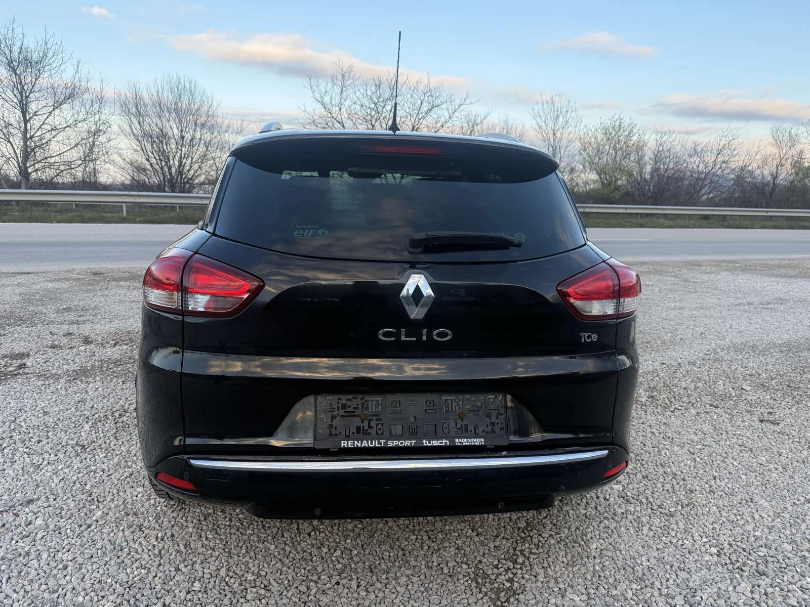 Renault Clio 0.9i 90kc. EURO 6 - изображение 4
