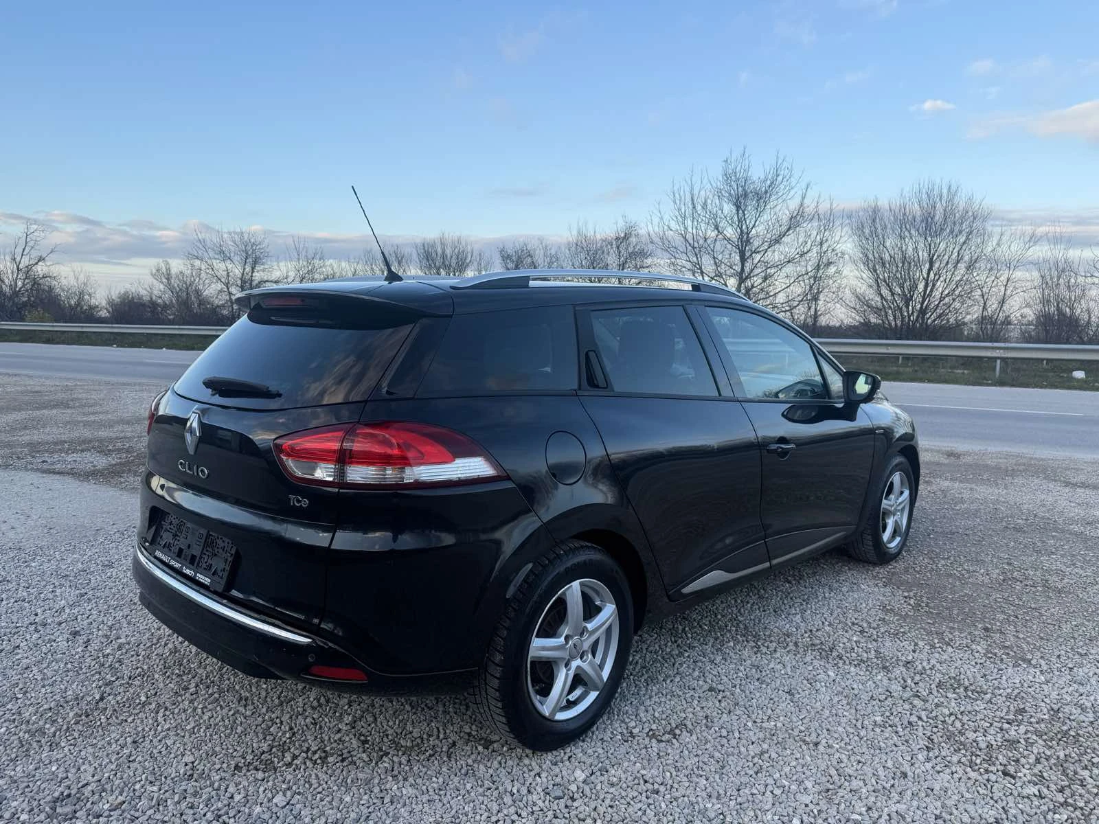 Renault Clio 0.9i 90kc. EURO 6 - изображение 5