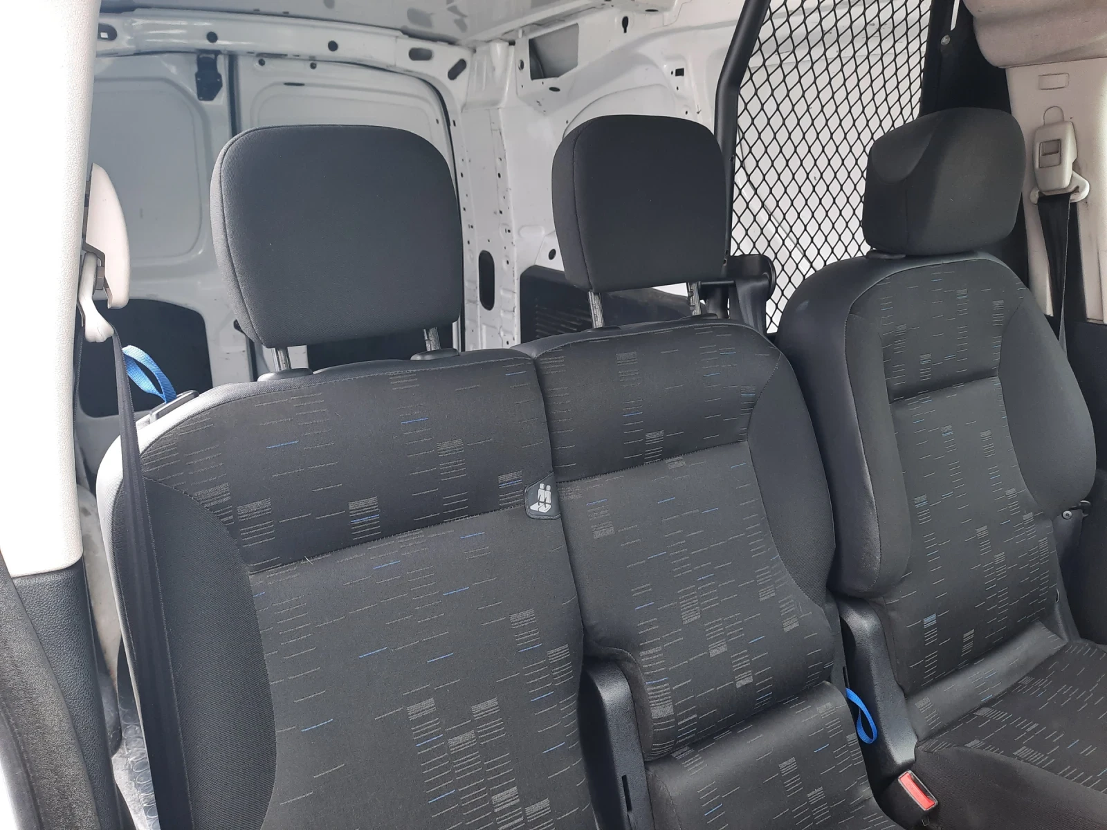 Citroen Berlingo 1.6hdi A/C LONG 3 PERSON - изображение 5