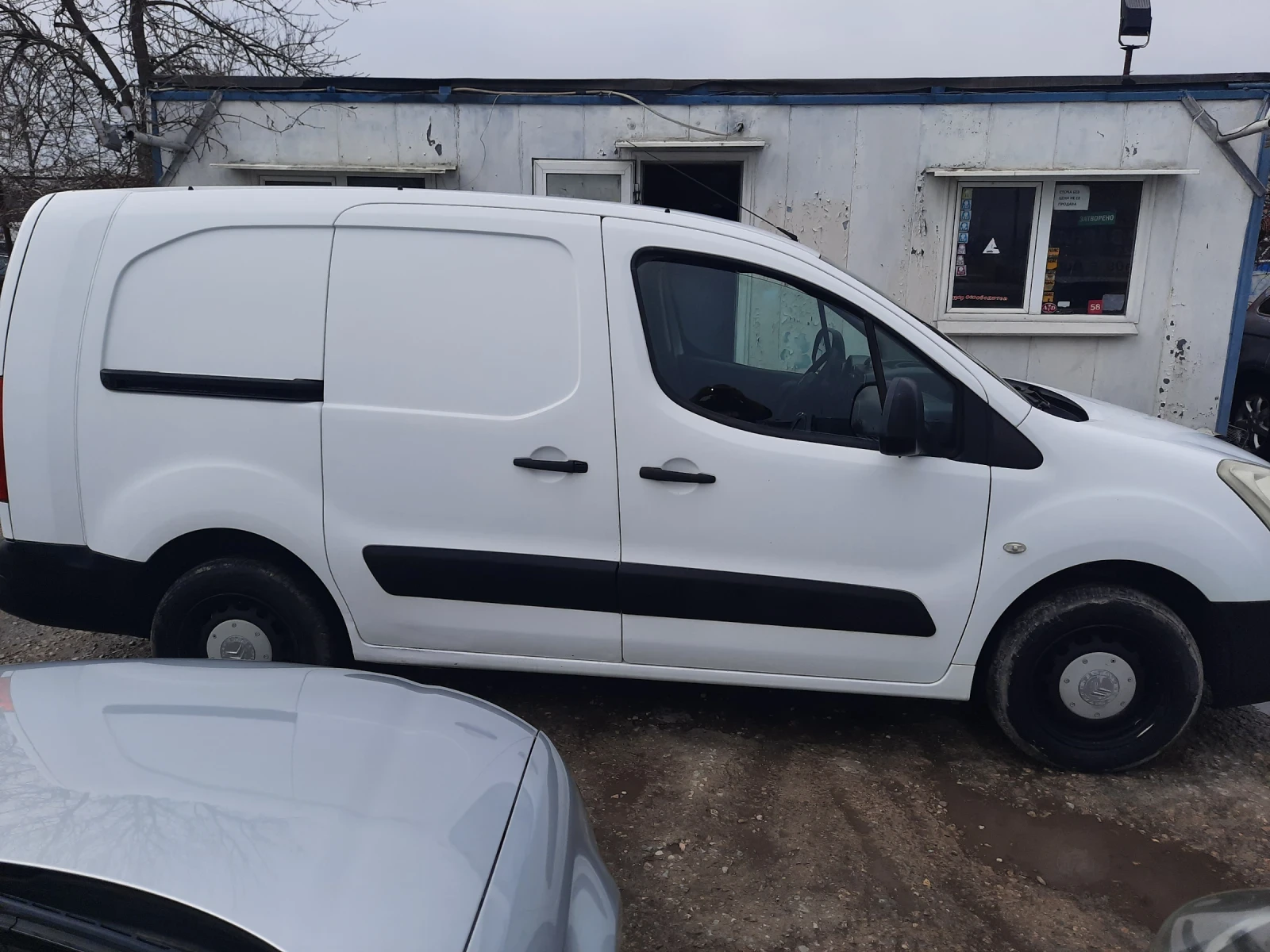 Citroen Berlingo 1.6hdi A/C LONG 3 PERSON - изображение 4