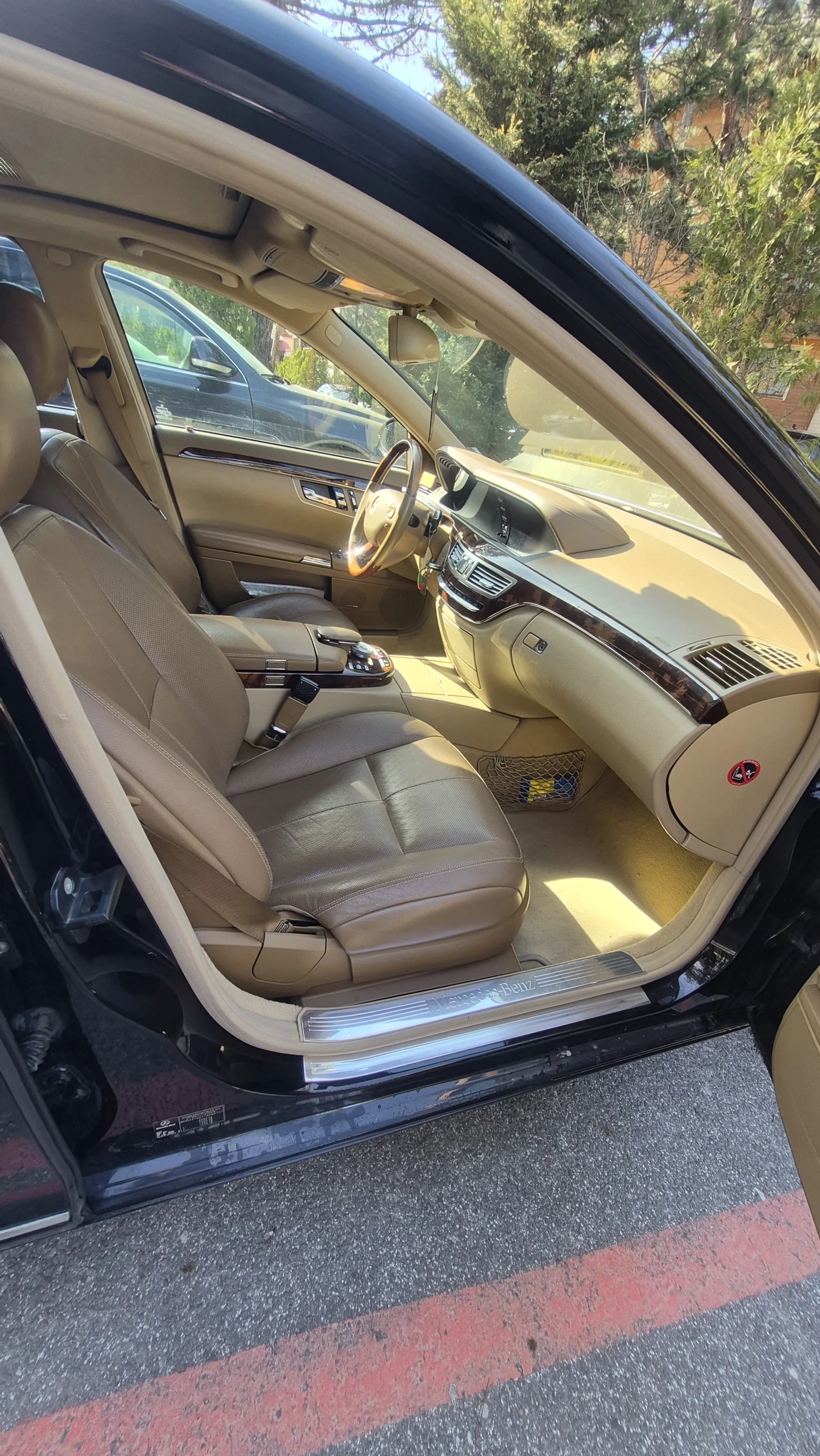 Mercedes-Benz S 320, снимка 9 - Автомобили и джипове - 53737733