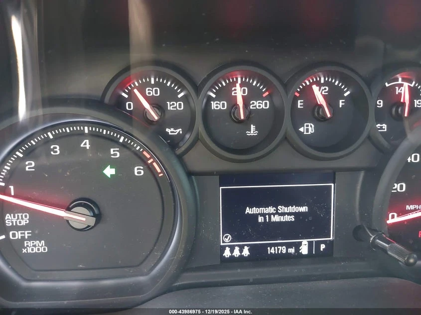 Chevrolet Silverado 1500 2Wd Short Bed Custom, снимка 7 - Автомобили и джипове - 53817640