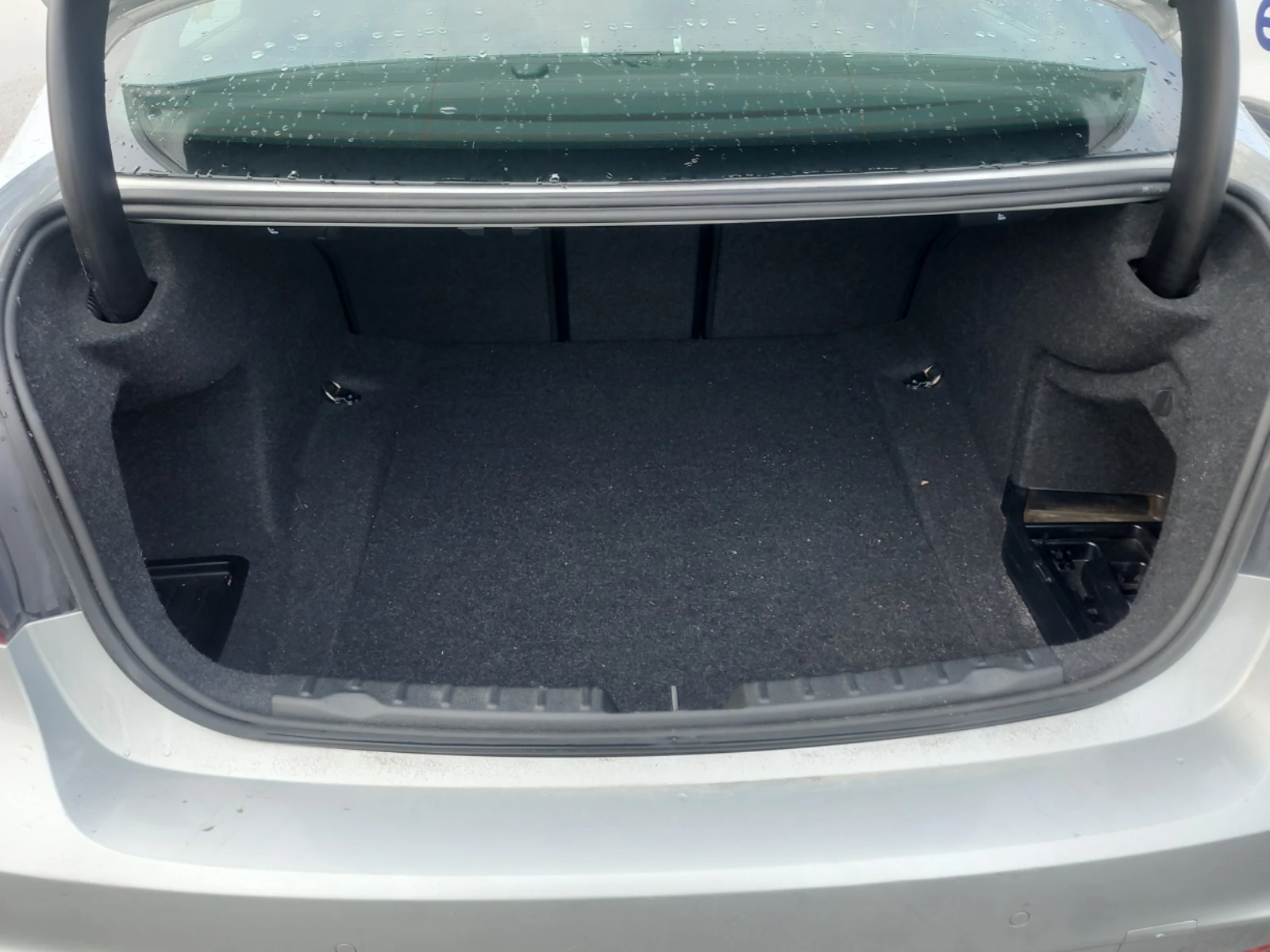 BMW 330 XDRIVE �������* * CARFAX * * ���� ������ * *  | Mobile.bg � ����������� 12