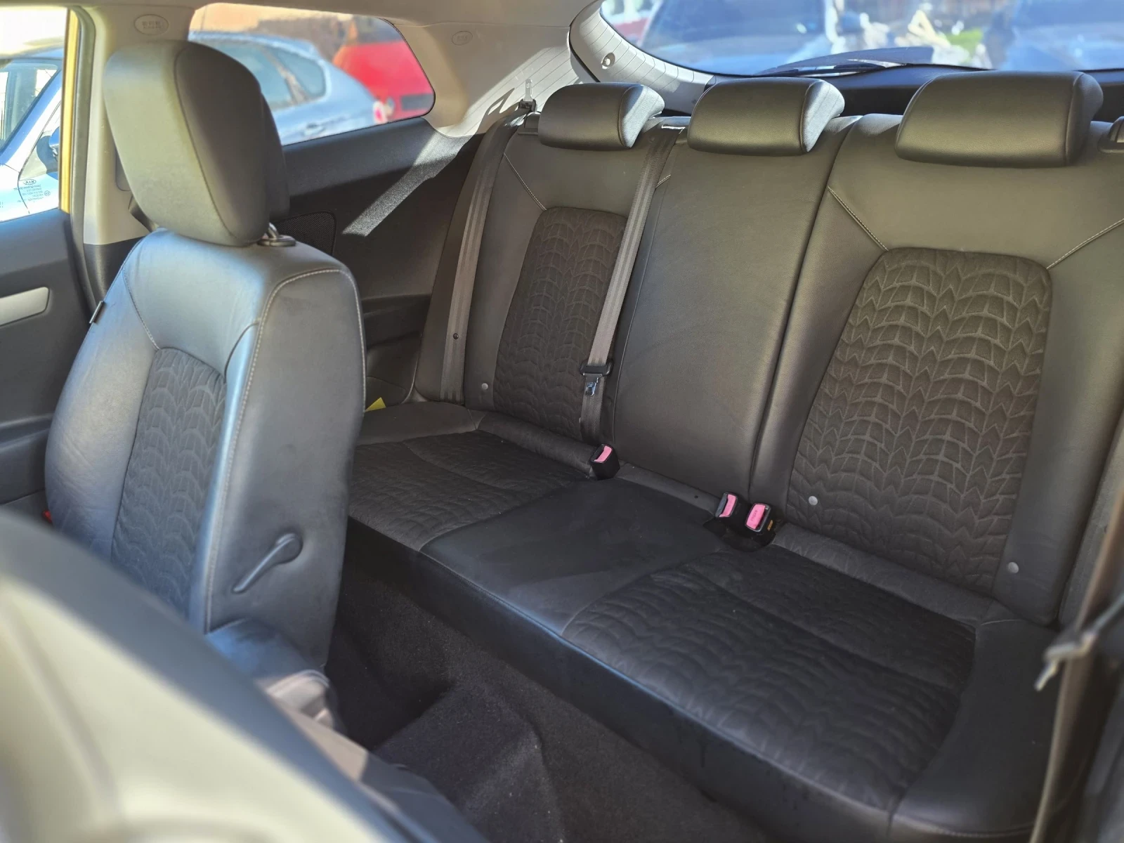 Kia Ceed 2.0 КУПЕ-ШВЕЙЦАРИЯ , снимка 9 - Автомобили и джипове - 54129681