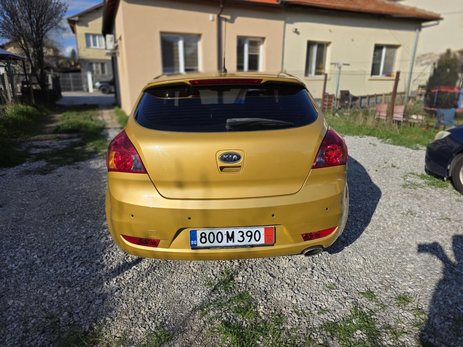 Kia Ceed 2.0 КУПЕ-ШВЕЙЦАРИЯ , снимка 6 - Автомобили и джипове - 54129681