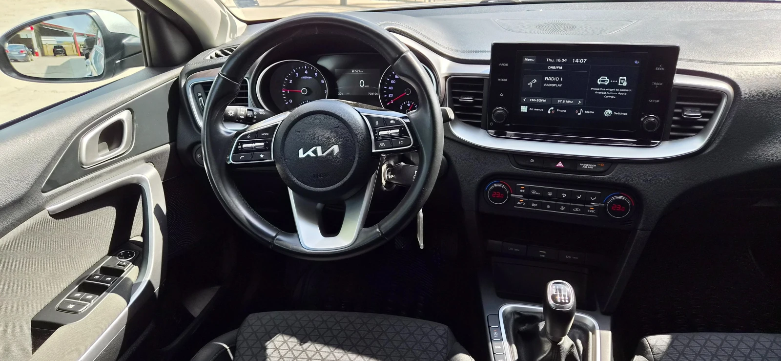 Kia Ceed 70 хил км., снимка 11 - Автомобили и джипове - 54219435