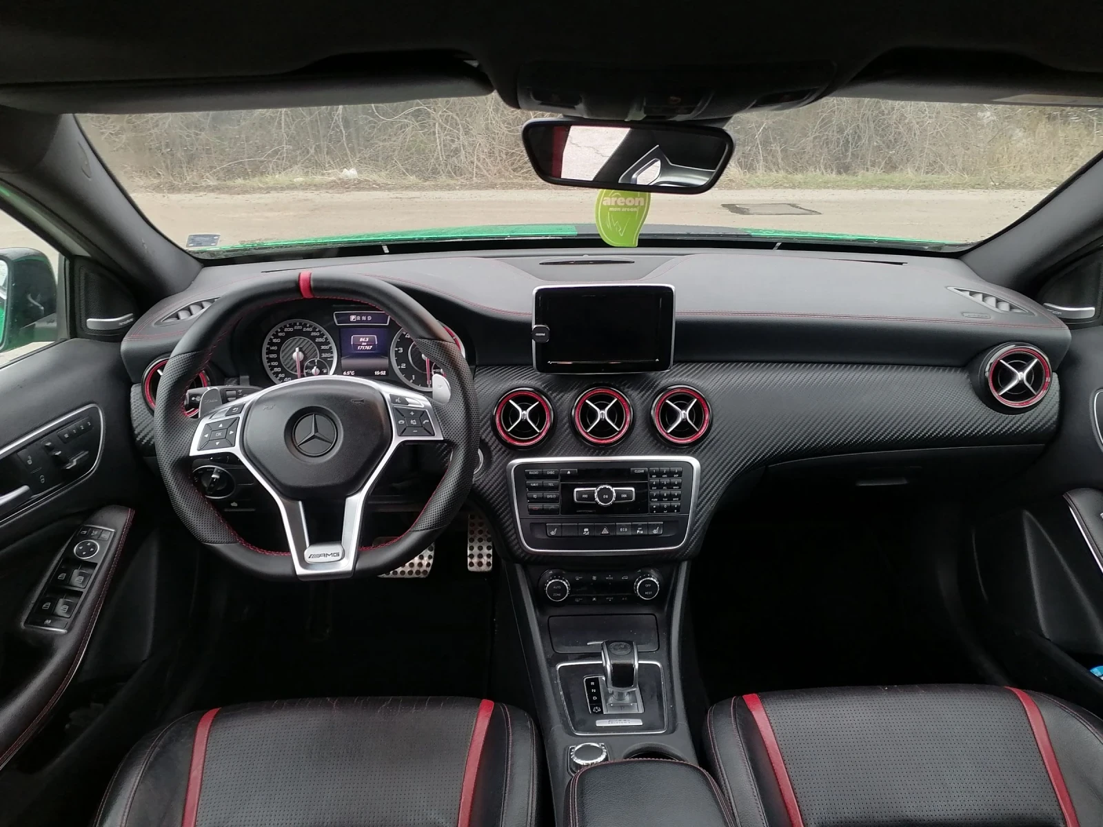 Mercedes-Benz A45 AMG EDITION 1 - TURBO 4X4 - спортна кола, снимка 12 - Автомобили и джипове - 54417094