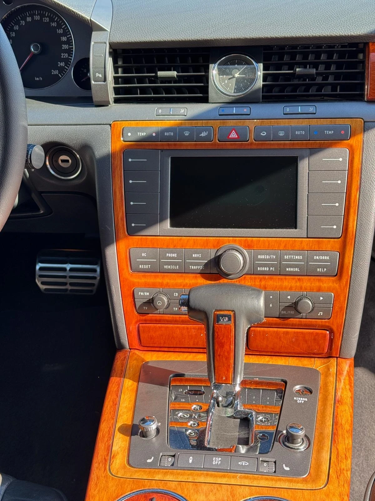 VW Phaeton 3.0TDI, снимка 10 - Автомобили и джипове - 54483608