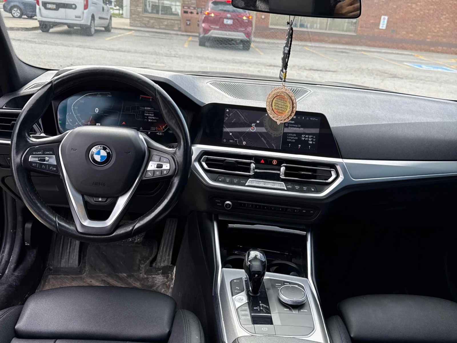 BMW 330 XDRIVE * ПОДГРЕВ * ПАНОРАМА * АВТОКРЕДИТ * CARFAX, снимка 7 - Автомобили и джипове - 54586930