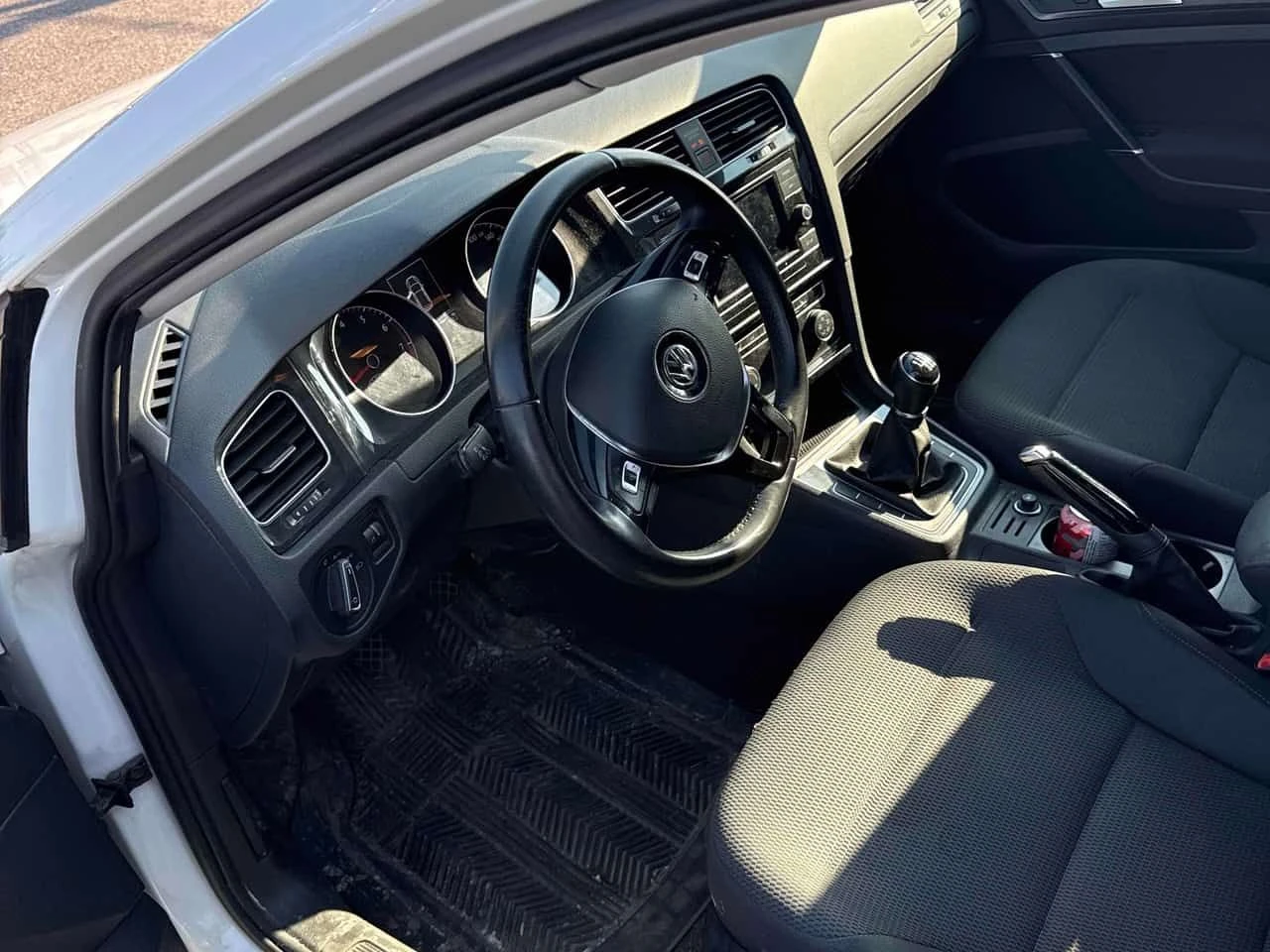 VW Golf * 5 door Manual * CARFAX * 2 ����� * KEYLESS *  | Mobile.bg � ����������� 5