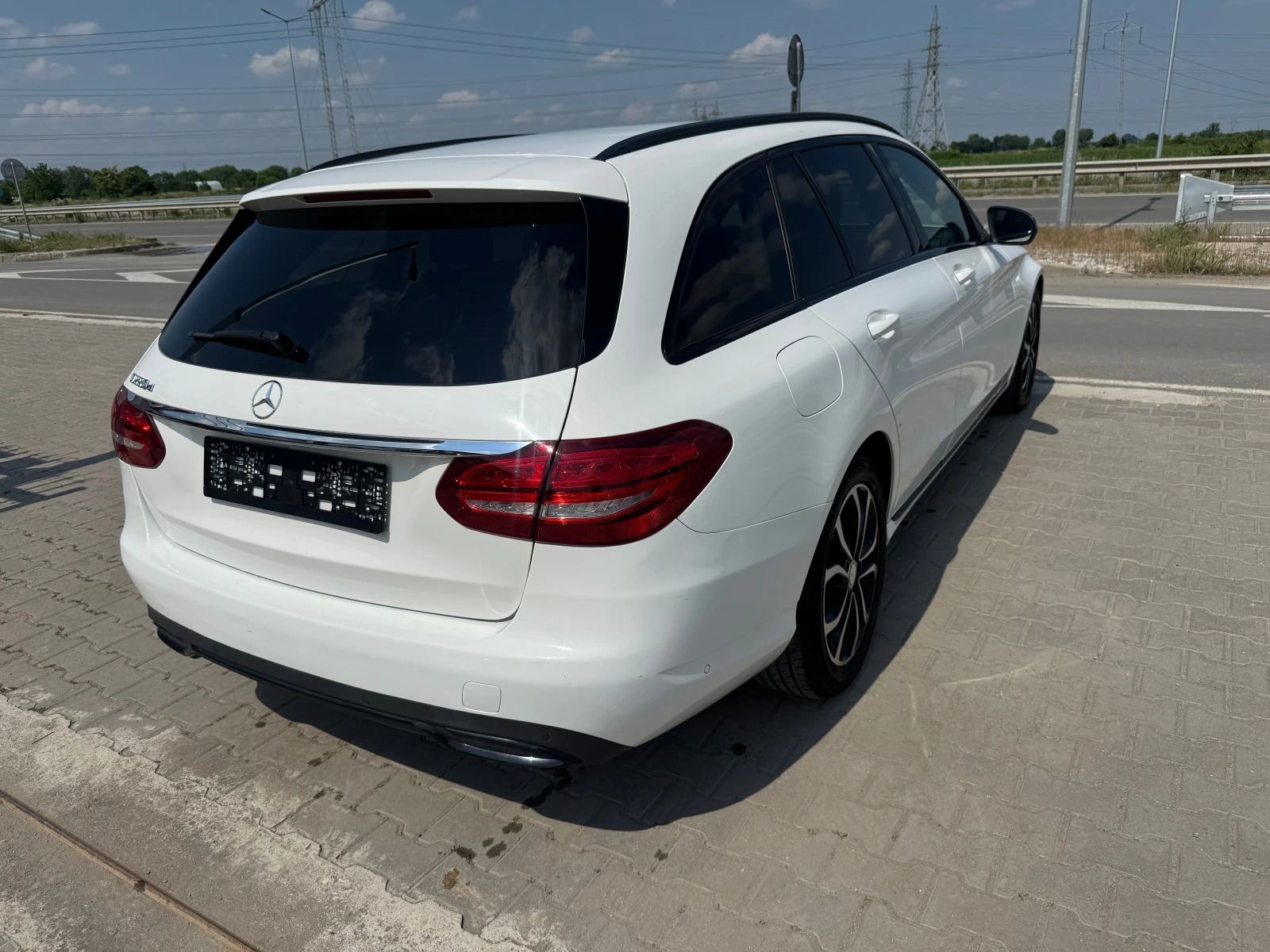 Mercedes-Benz C 220 CDI, снимка 5 - Автомобили и джипове - 54793384