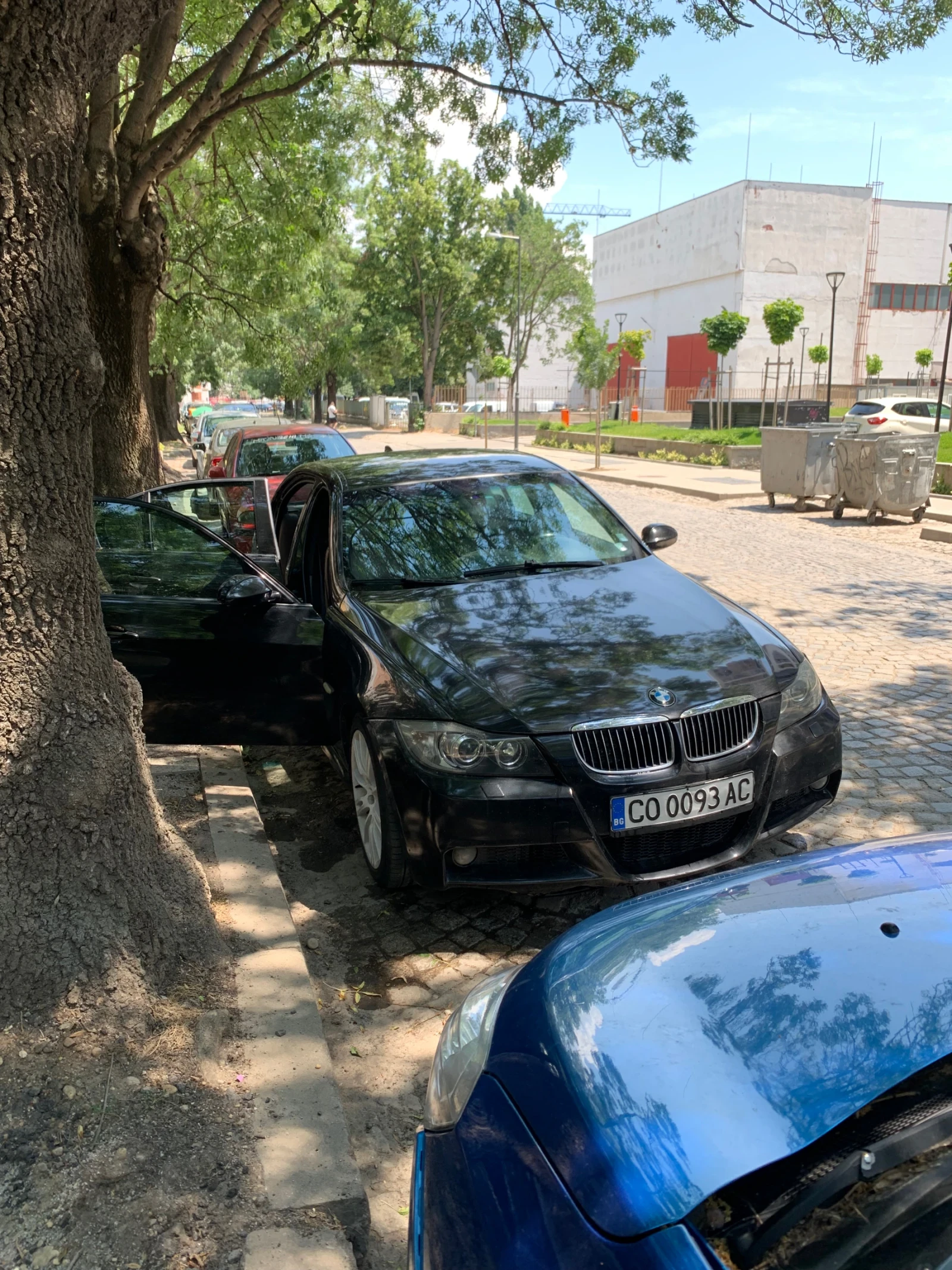 BMW 330, снимка 15 - Автомобили и джипове - 55119174