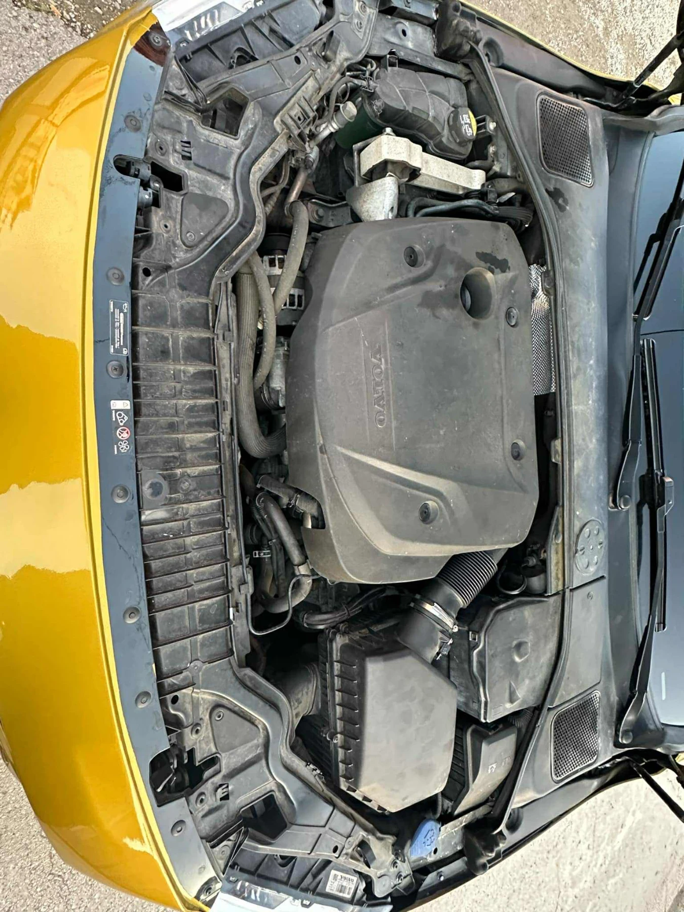 Volvo V60, снимка 9 - Автомобили и джипове - 55423348