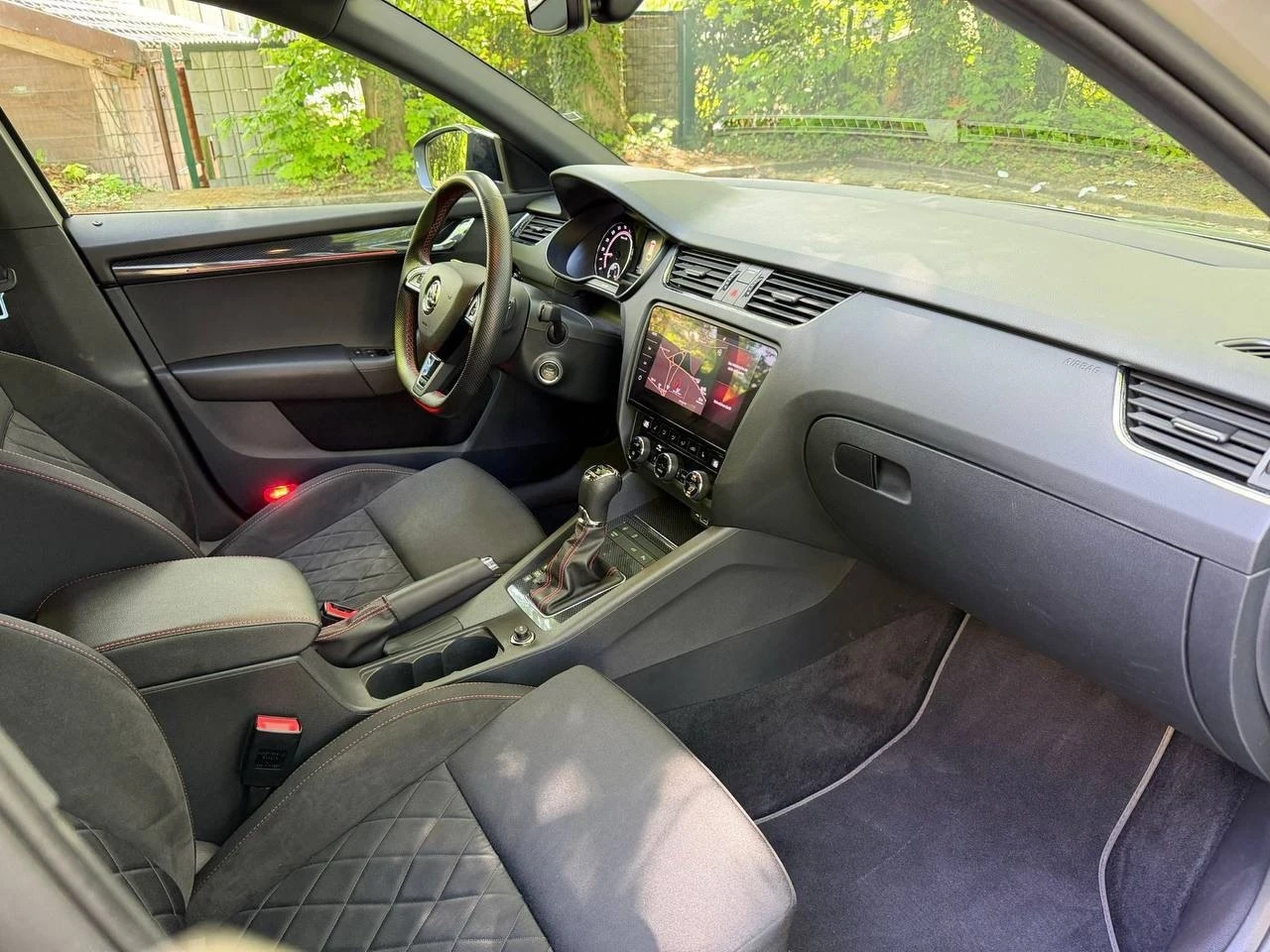 Skoda Octavia VRS, снимка 8 - Автомобили и джипове - 55943783