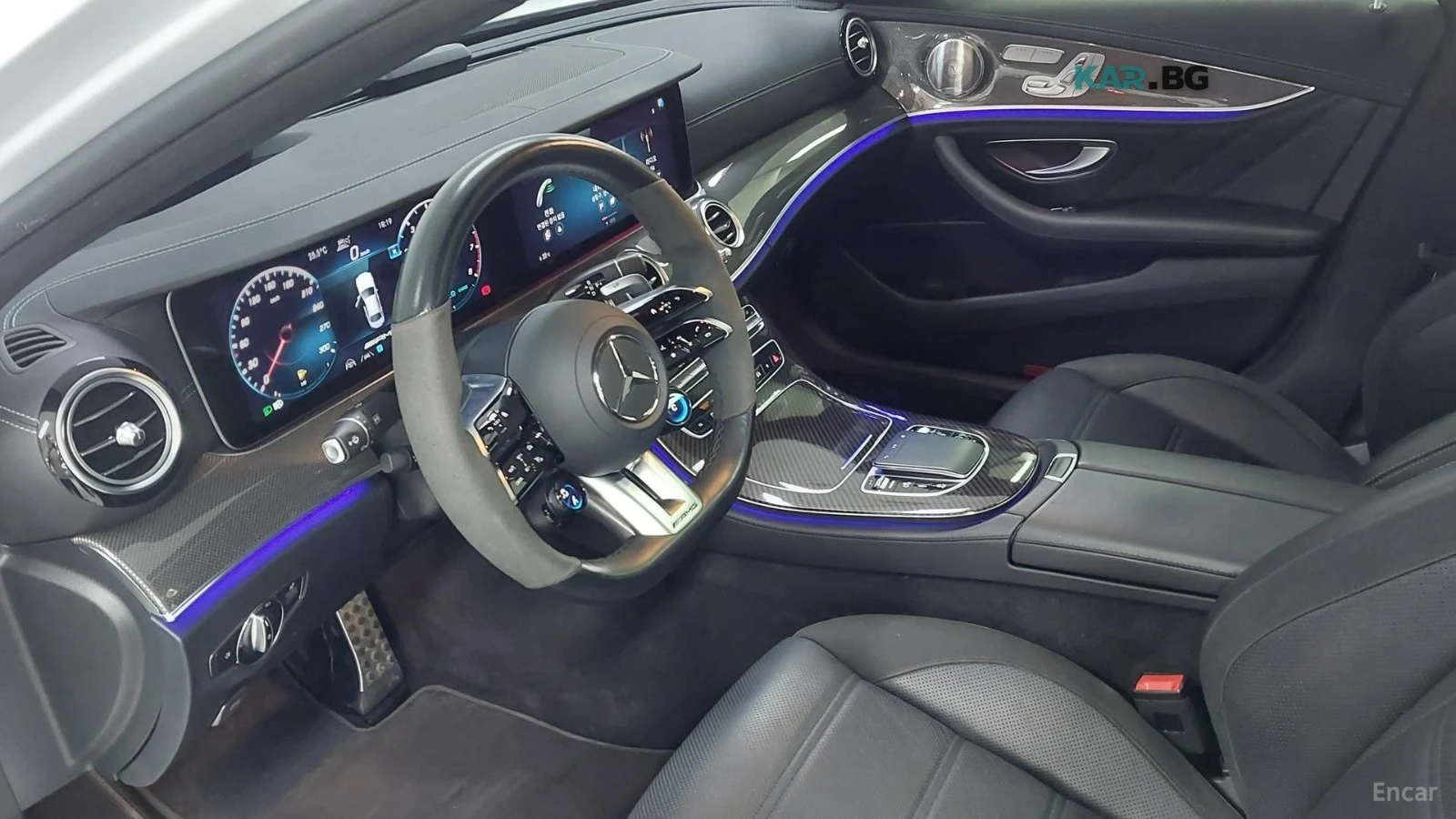 Mercedes-Benz E 53 AMG 4MATIC+ * 360* МАСАЖИ* ОБДУХВ* НАВИ* ПАНО, снимка 13 - Автомобили и джипове - 56196478