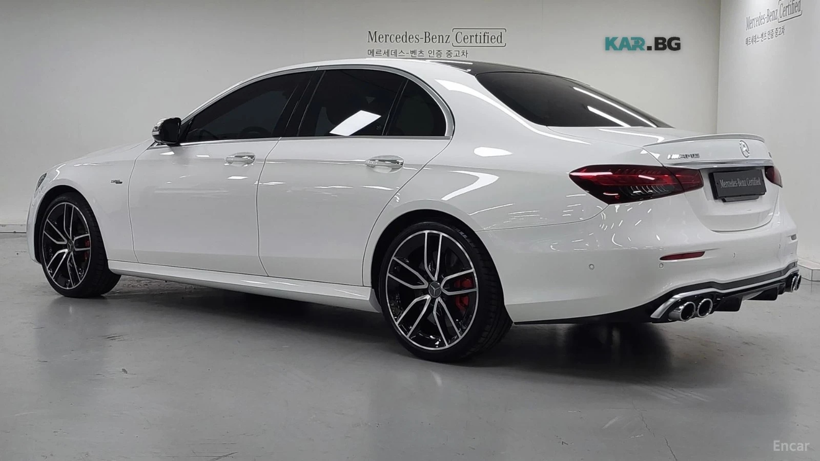 Mercedes-Benz E 53 AMG 4MATIC+ * 360* МАСАЖИ* ОБДУХВ* НАВИ* ПАНО, снимка 2 - Автомобили и джипове - 56196478