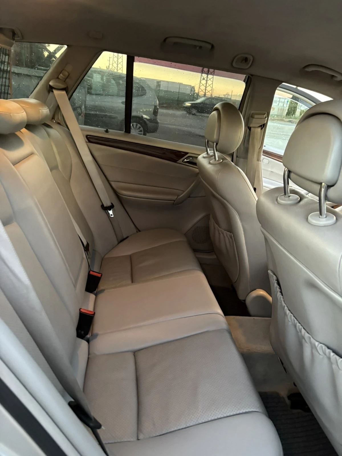 Mercedes-Benz C 270, снимка 10 - Автомобили и джипове - 56351406
