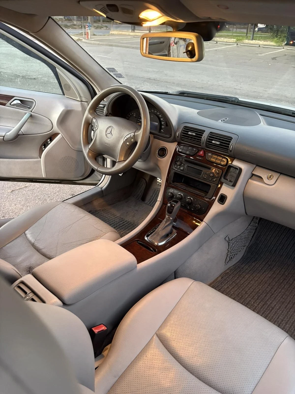 Mercedes-Benz C 270, снимка 6 - Автомобили и джипове - 56351406
