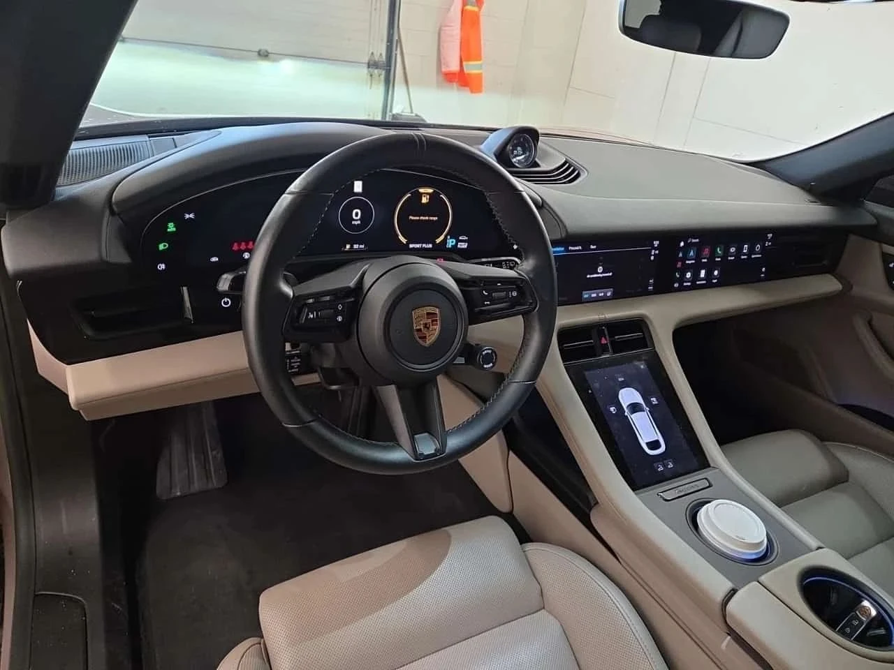 Porsche Taycan, снимка 10 - Автомобили и джипове - 56686062
