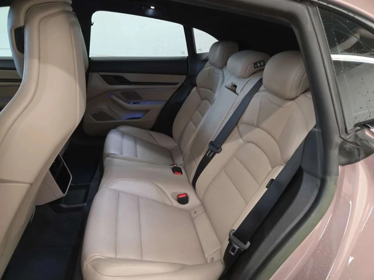 Porsche Taycan, снимка 12 - Автомобили и джипове - 56686062