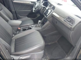 VW Tiguan 2022 V2.0T SE R-LINE BLACK - 42500 лв. / 21729.90 € - 56291692 6