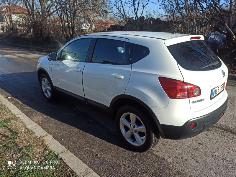 Nissan Qashqai 1.5 dci, снимка 12 - Автомобили и джипове - 48507700