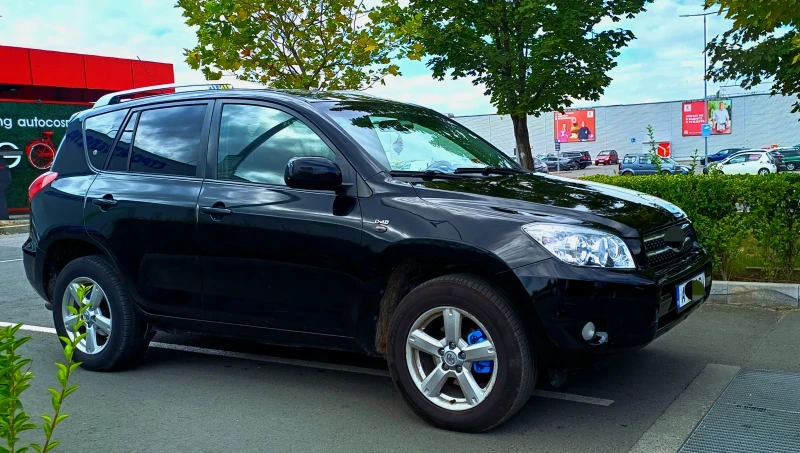 Toyota Rav4 2.2 D- 4D, снимка 1 - Автомобили и джипове - 48552416