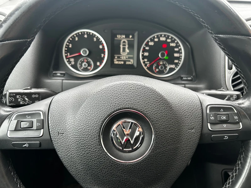 VW Tiguan, снимка 7 - Автомобили и джипове - 48727368