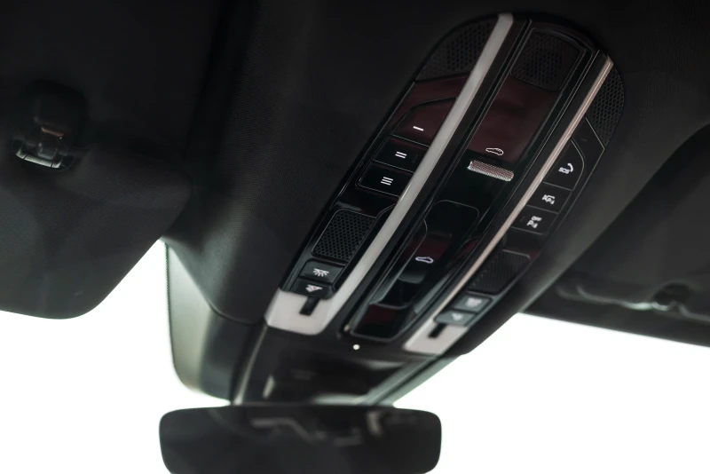 Porsche Cayenne V6 3.0 AWD/ 360 CAMERA/ SPORT DESIGN/ BOSE/ PANORA, снимка 14 - Автомобили и джипове - 51062595