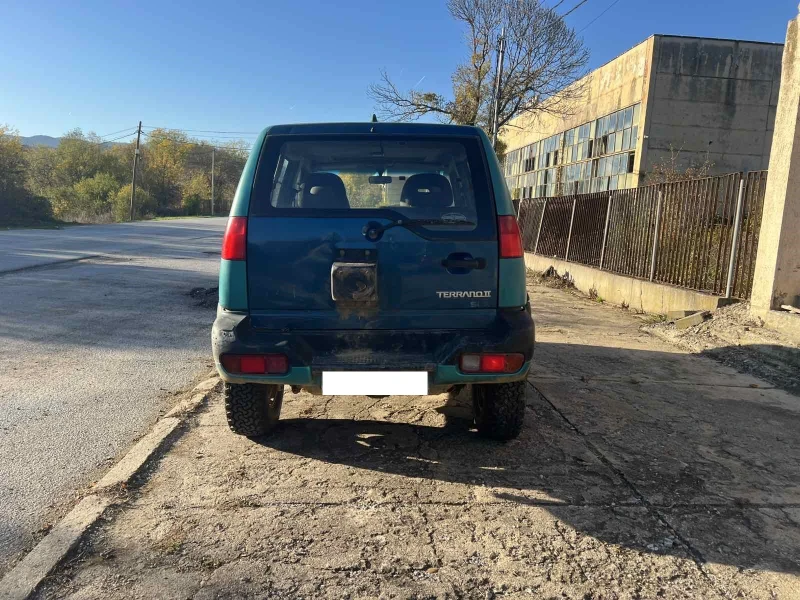 Nissan Terrano II, снимка 4 - Автомобили и джипове - 52449311