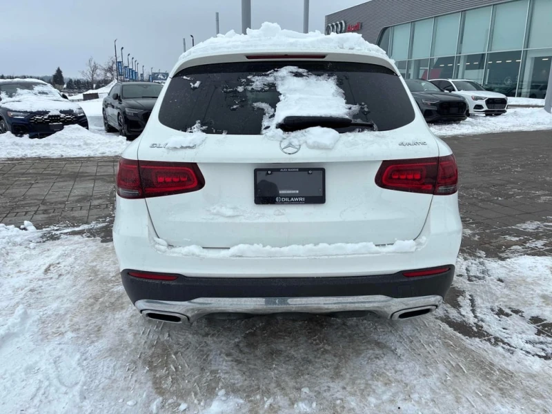 Mercedes-Benz GLC * 300 * CARFAX * ФИНАНСИРАНЕ, снимка 4 - Автомобили и джипове - 52820112