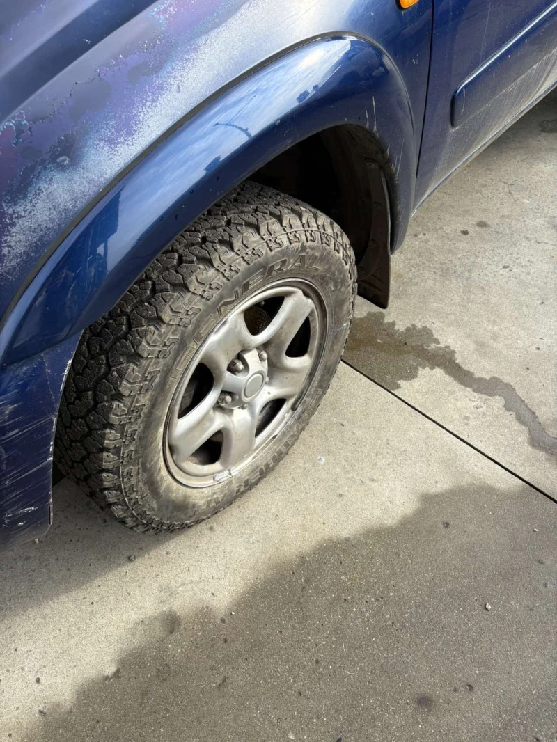 Toyota Rav4 2.0TD, снимка 8 - Автомобили и джипове - 53424592