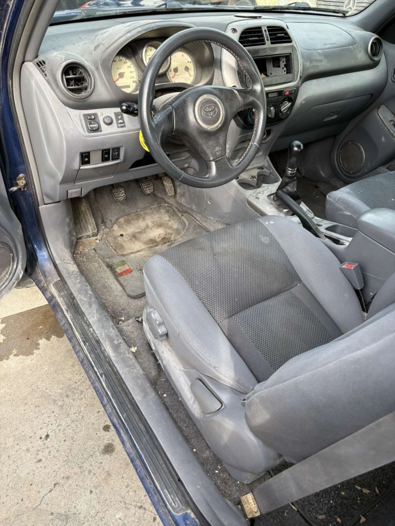 Toyota Rav4 2.0TD, снимка 5 - Автомобили и джипове - 53424592