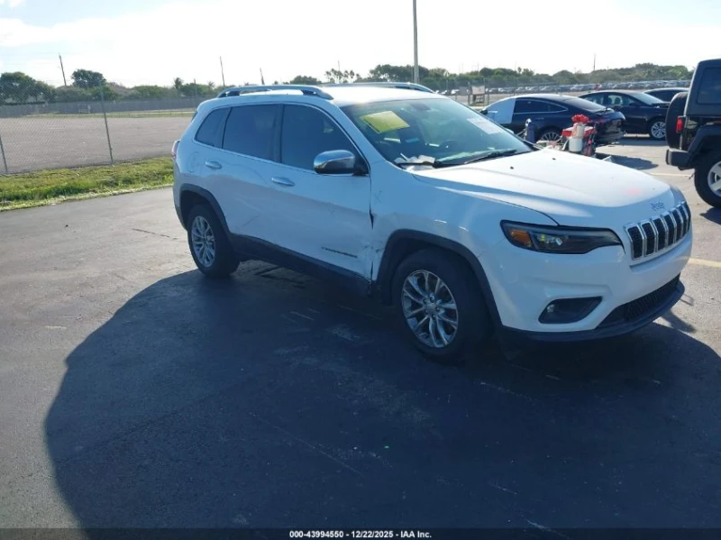Jeep Cherokee 2.4L I-4 VVT, 180HP Front Wheel Drive