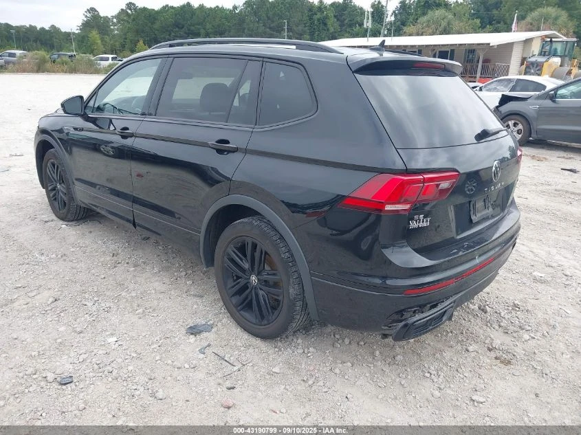 VW Tiguan 2022 V2.0T SE R-LINE BLACK - изображение 4
