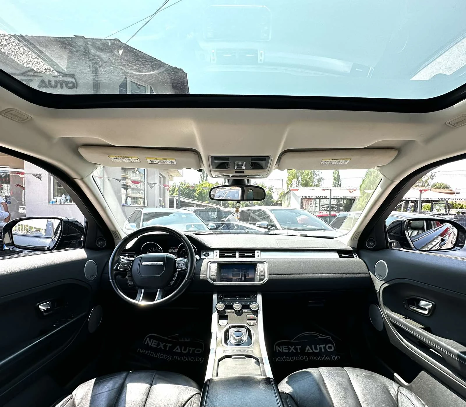 Land Rover Range Rover Evoque SPORT 2.0i 241HP PANO CAMERA SWISS - изображение 10