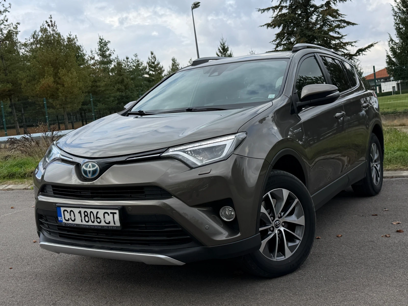 Toyota Rav4 Hybrid + ��� | Mobile.bg � ����������� 7