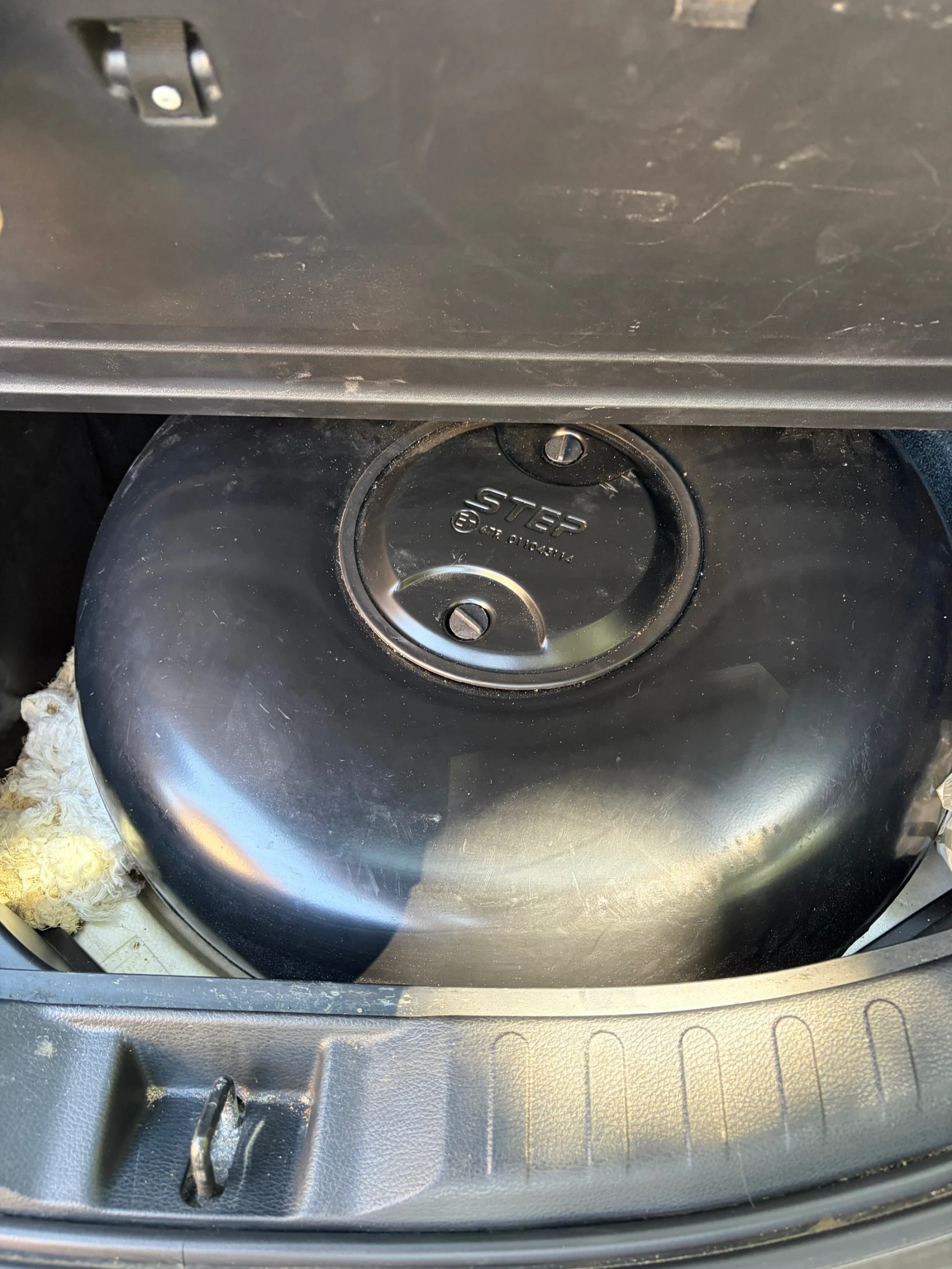 Toyota Rav4 Hybrid + АГУ, снимка 9 - Автомобили и джипове - 55439626