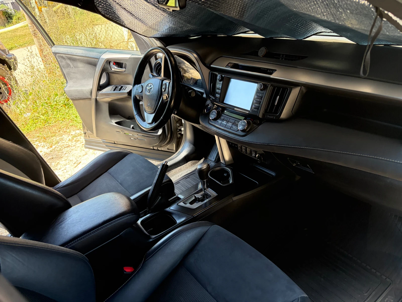 Toyota Rav4 Hybrid + ��� | Mobile.bg � ����������� 14