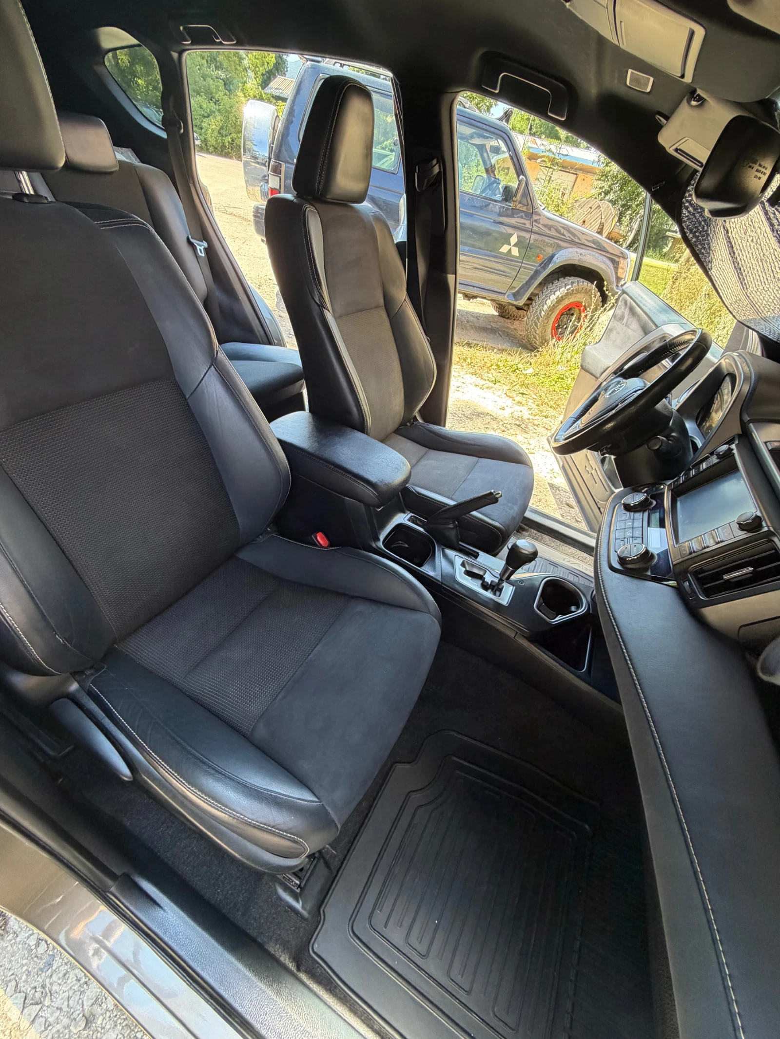 Toyota Rav4 Hybrid + ��� | Mobile.bg � ����������� 16