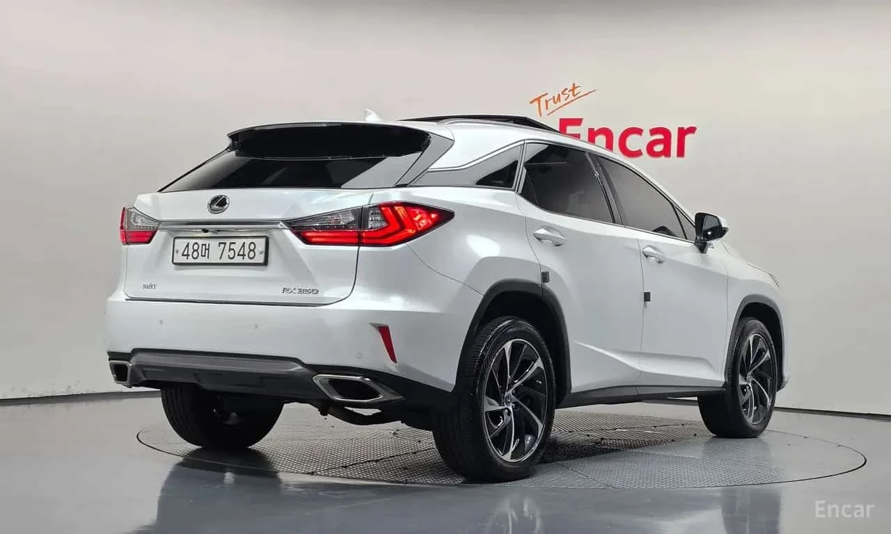 Lexus RX 350 * Executive * ФИНАНСИРАНЕ, снимка 3 - Автомобили и джипове - 56534484