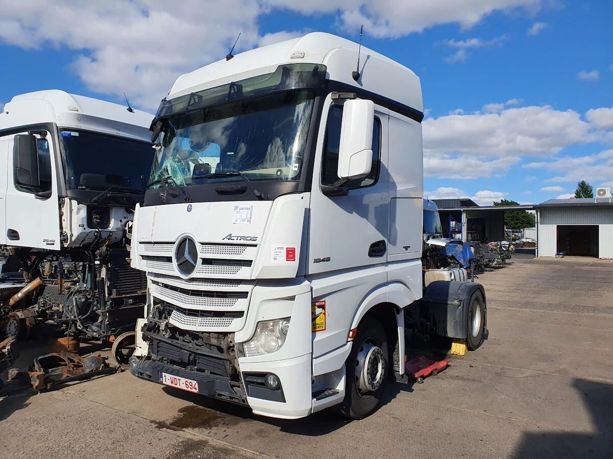 Mercedes-Benz Actros 1844 | Mobile.bg   1
