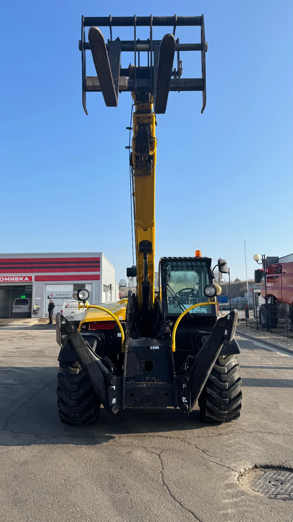 Телескопични товарачи Haulotte HTL4014 - изображение 2