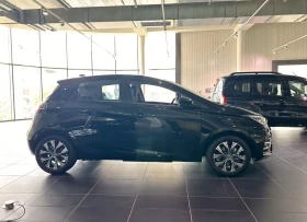 Renault Zoe EVOLUTION* 50kWh* LED* CARPLAY* NAVI* , снимка 3