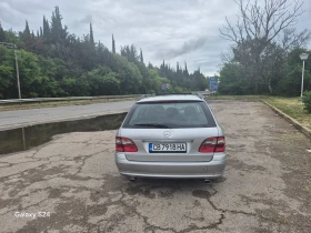     Mercedes-Benz E 320