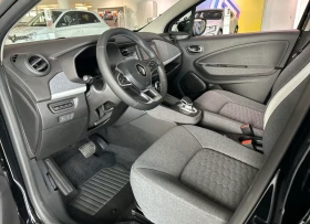 Renault Zoe EVOLUTION* 50kWh* LED* CARPLAY* NAVI*  - 23500 € / 45962.00 лв. - 54568476 7