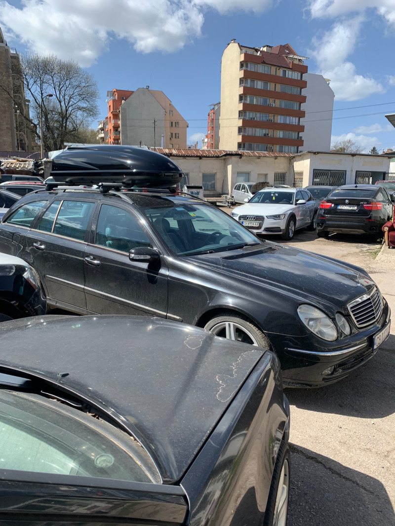 Mercedes-Benz E 270 2.7 cdi, снимка 13 - Автомобили и джипове - 44729572