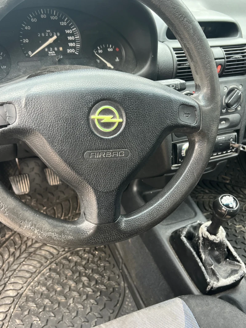 Opel Corsa, снимка 6 - Автомобили и джипове - 49495766